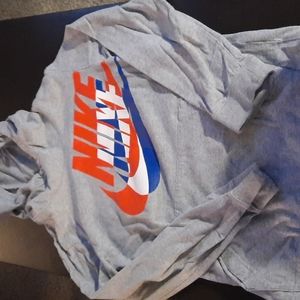 Boys Nike Hoodie size S. Grey lightweight